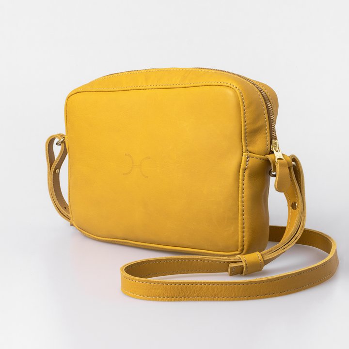 Thandana Boxy Leather Sling Handbag - KaryKase