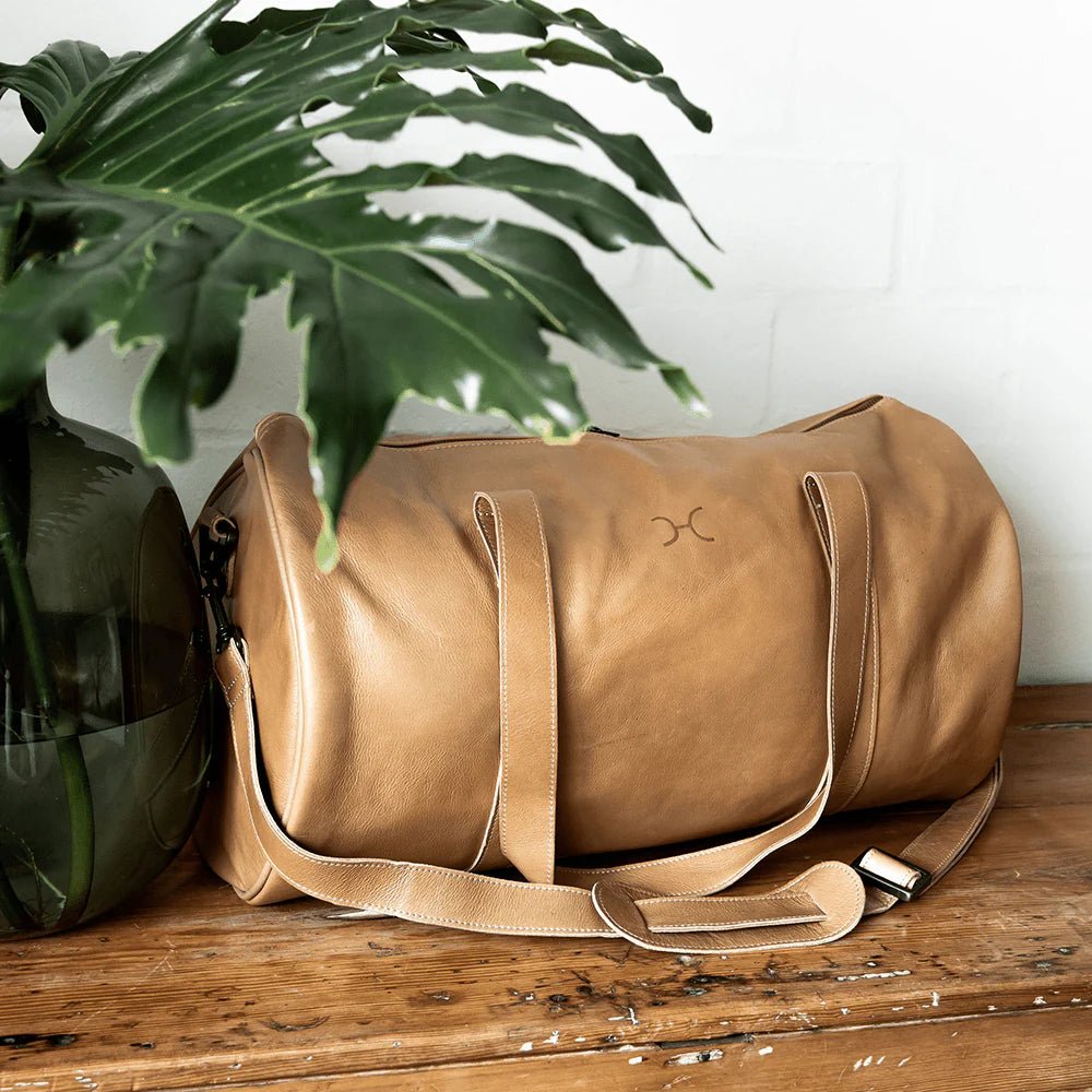Thandana Classic leather Duffel Bag - KaryKase
