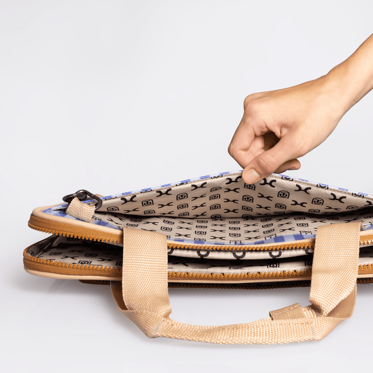 Thandana Kids 15" Slimline Laminated Fabric Laptop Bag - KaryKase