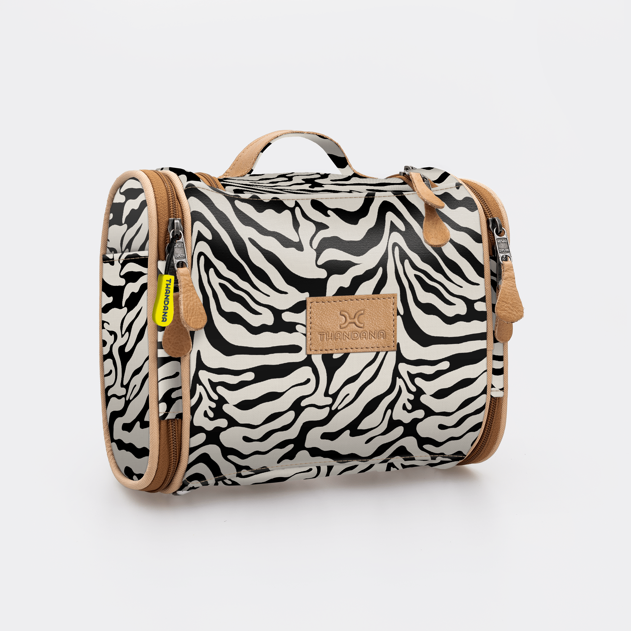 Thandana Kids Laminated Fabric Compact Travel Vanity Bag - KaryKase