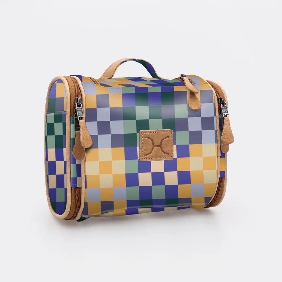 Thandana Kids Laminated Fabric Compact Travel Vanity Bag - KaryKase