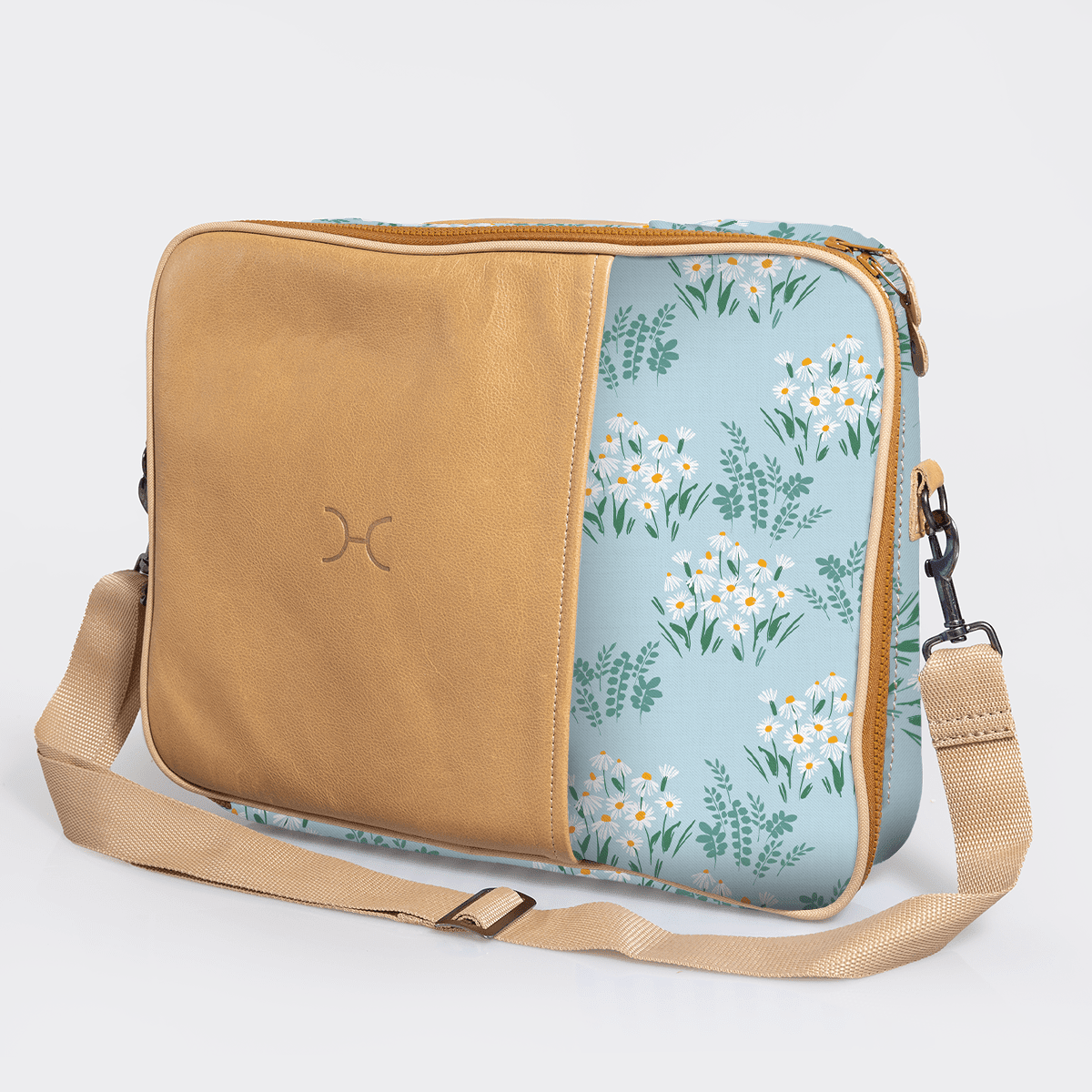 Thandana Kids Laminated Fabric Essential Laptop Bag 15" - KaryKase