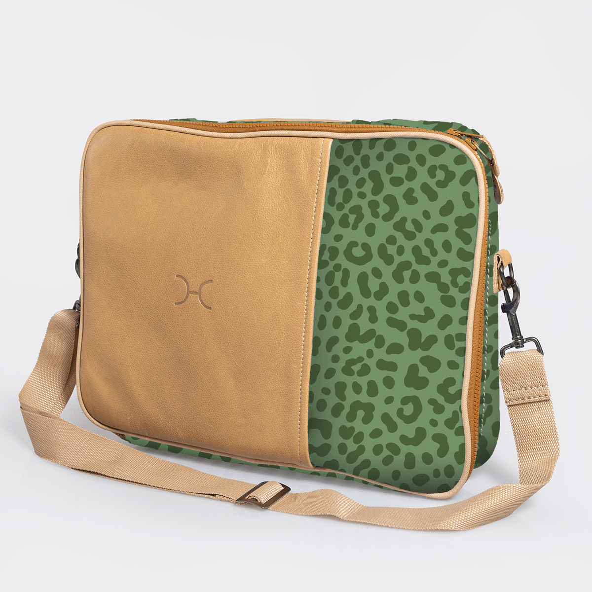 Thandana Kids Laminated Fabric Essential Laptop Bag 15" - KaryKase