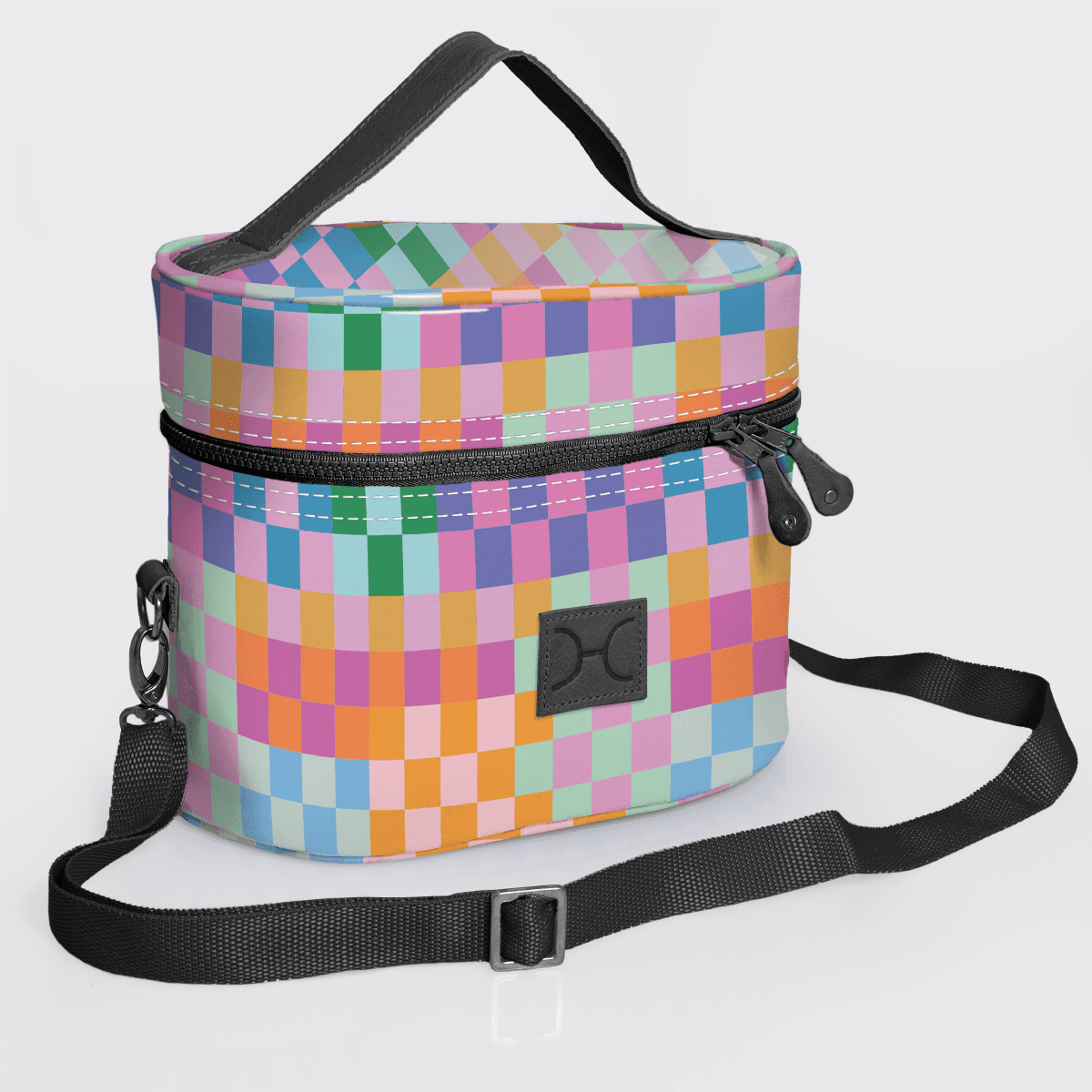 Thandana Laminated Fabric Bougie Vanity Bag | Black - KaryKase
