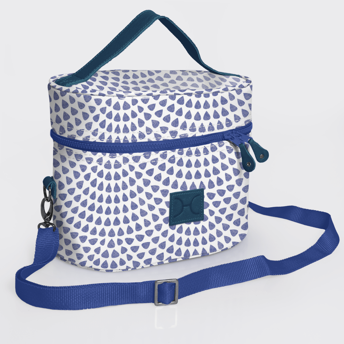 Thandana Laminated Fabric Bougie Vanity Bag | Blue - KaryKase