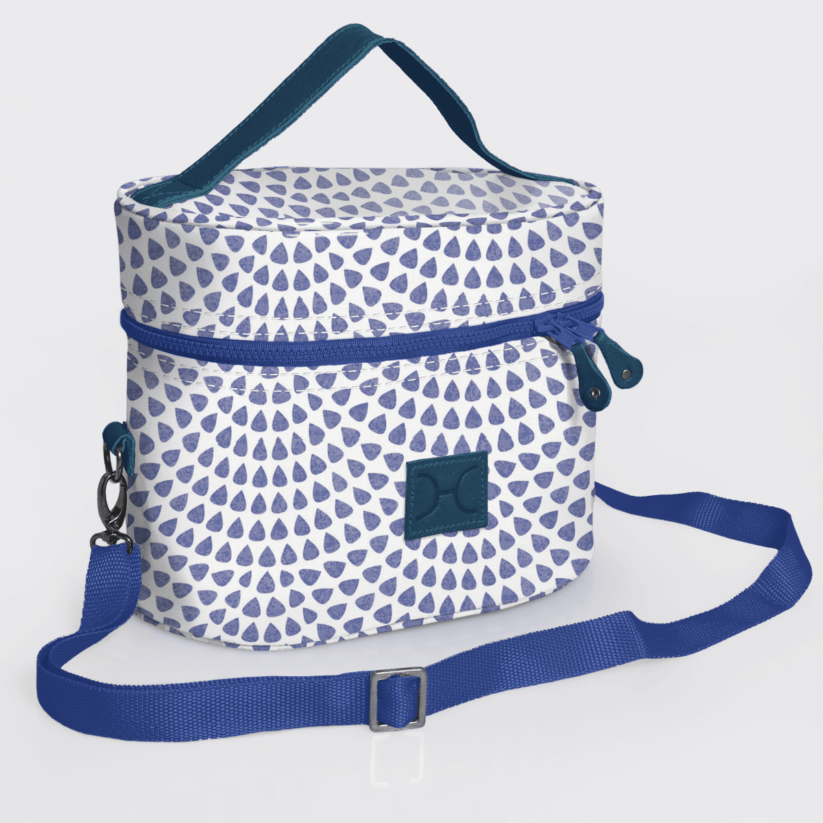Thandana Laminated Fabric Bougie Vanity Bag | Blue - KaryKase