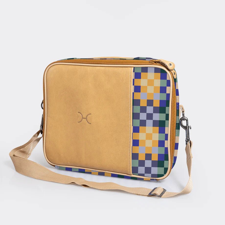 Thandana Laminated Fabric Essential Laptop Bag 13" - KaryKase
