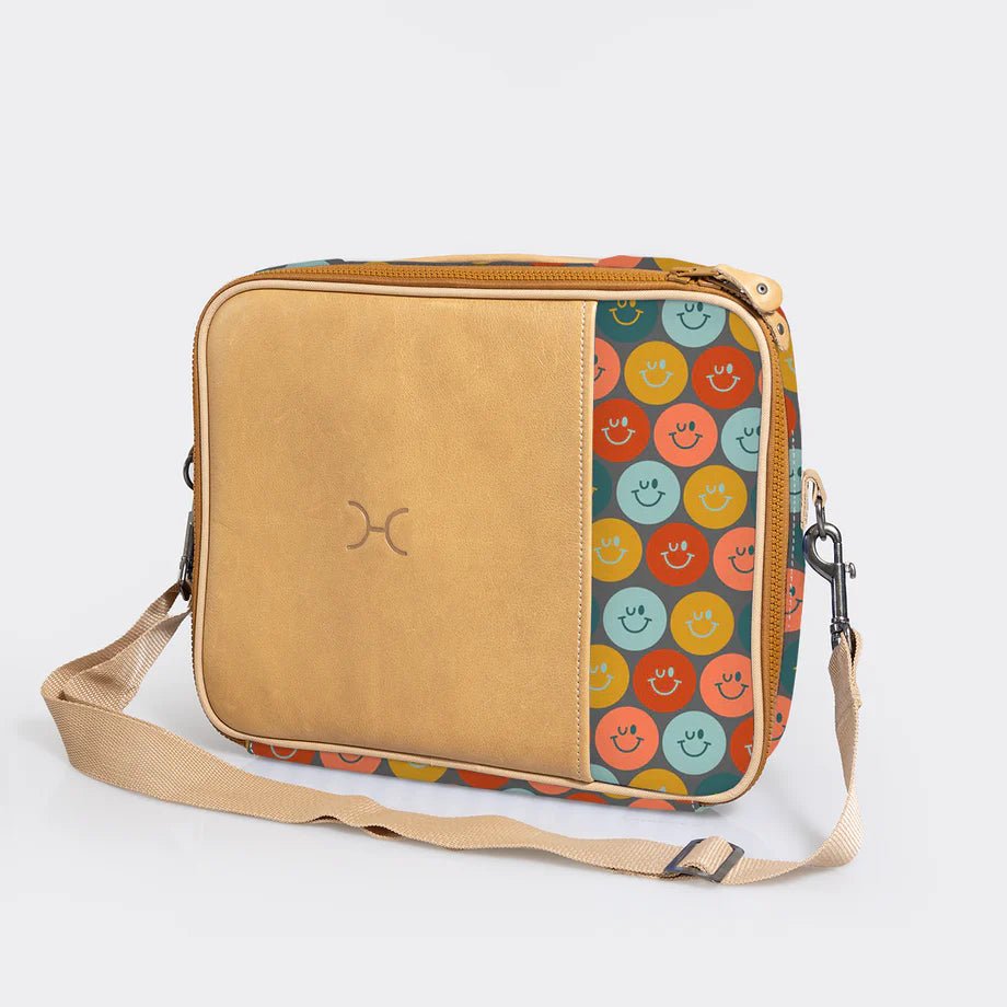 Thandana Laminated Fabric Essential Laptop Bag 13" - KaryKase