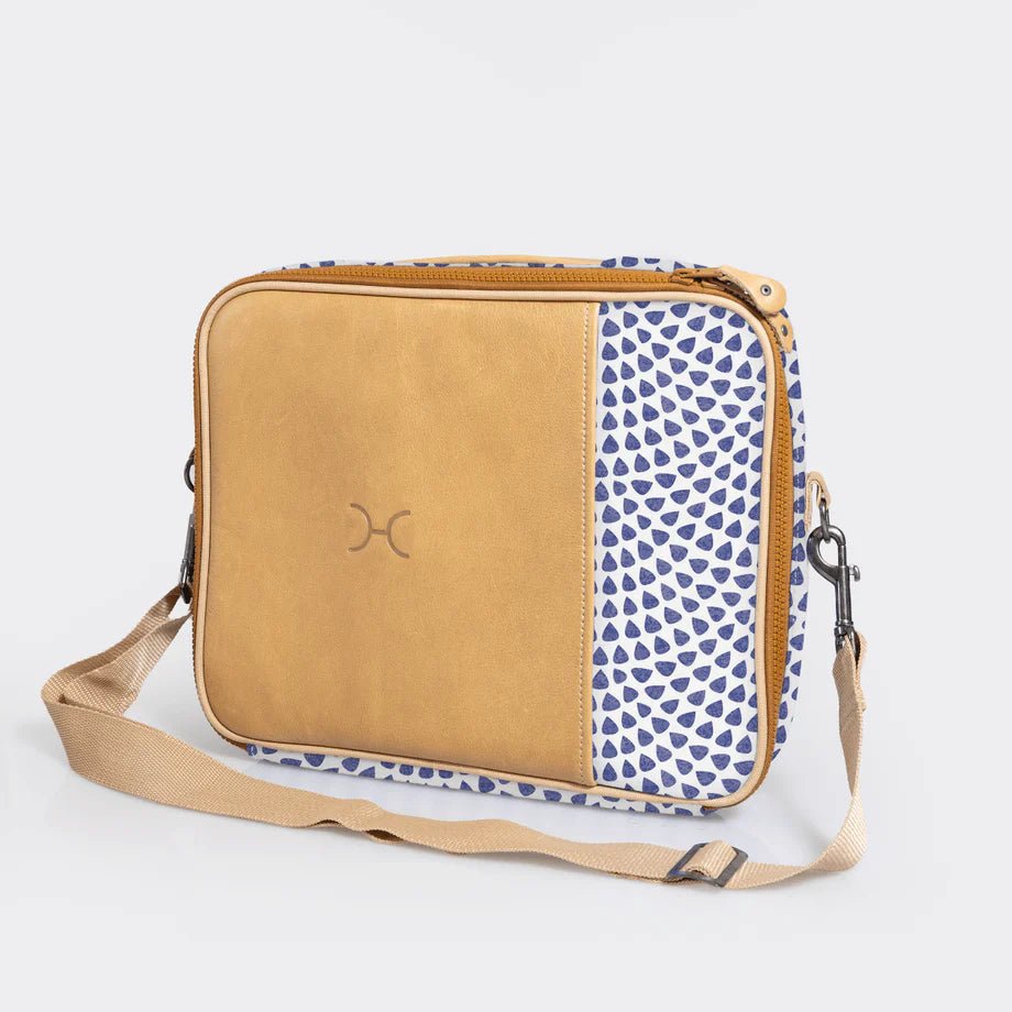 Thandana Laminated Fabric Essential Laptop Bag 13" - KaryKase