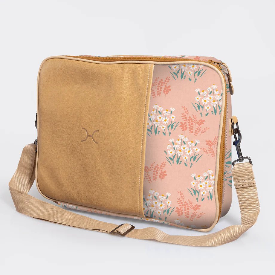 Thandana Laminated Fabric Essential Laptop Bag 15" - KaryKase