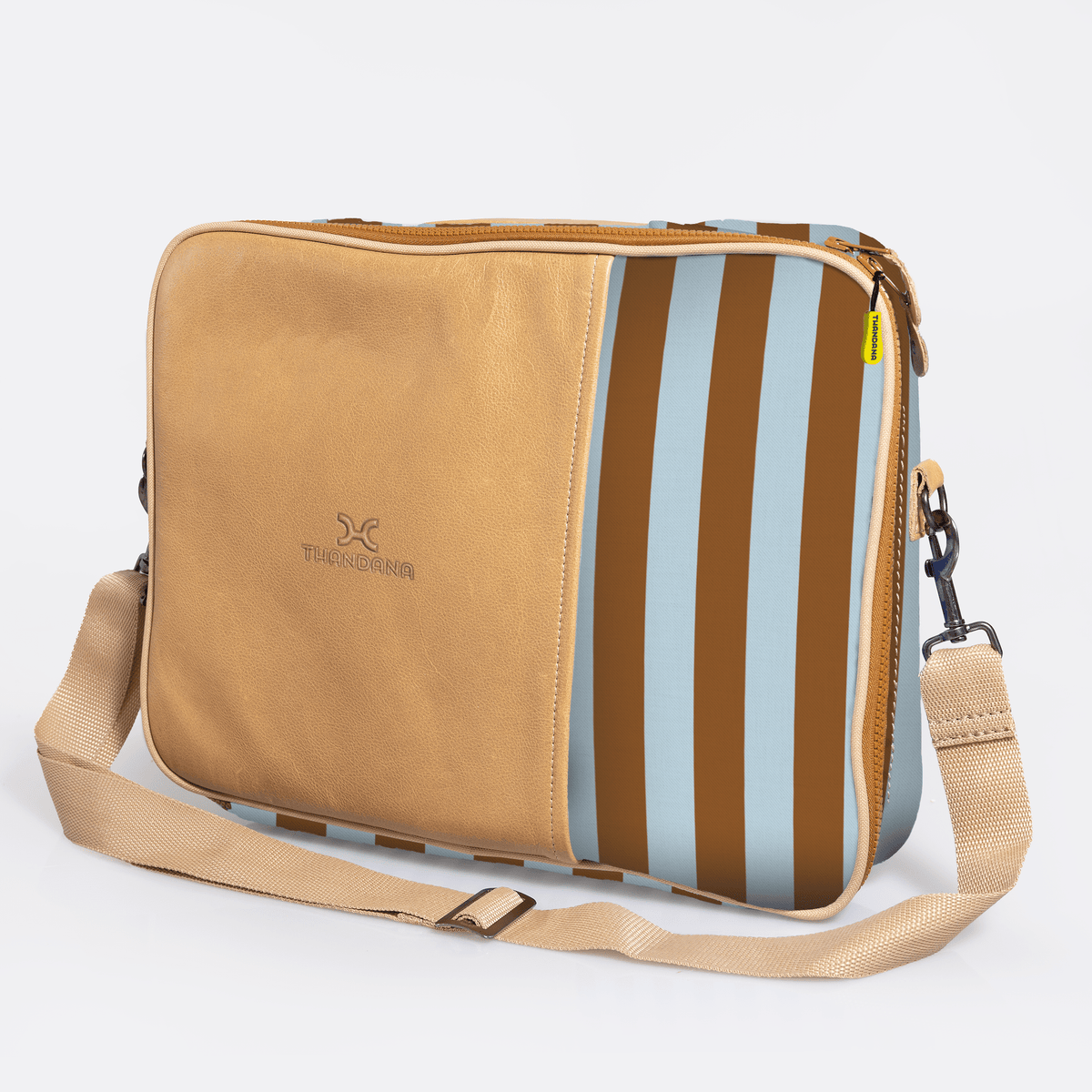 Thandana Laminated Fabric Essential Laptop Bag 15" - KaryKase