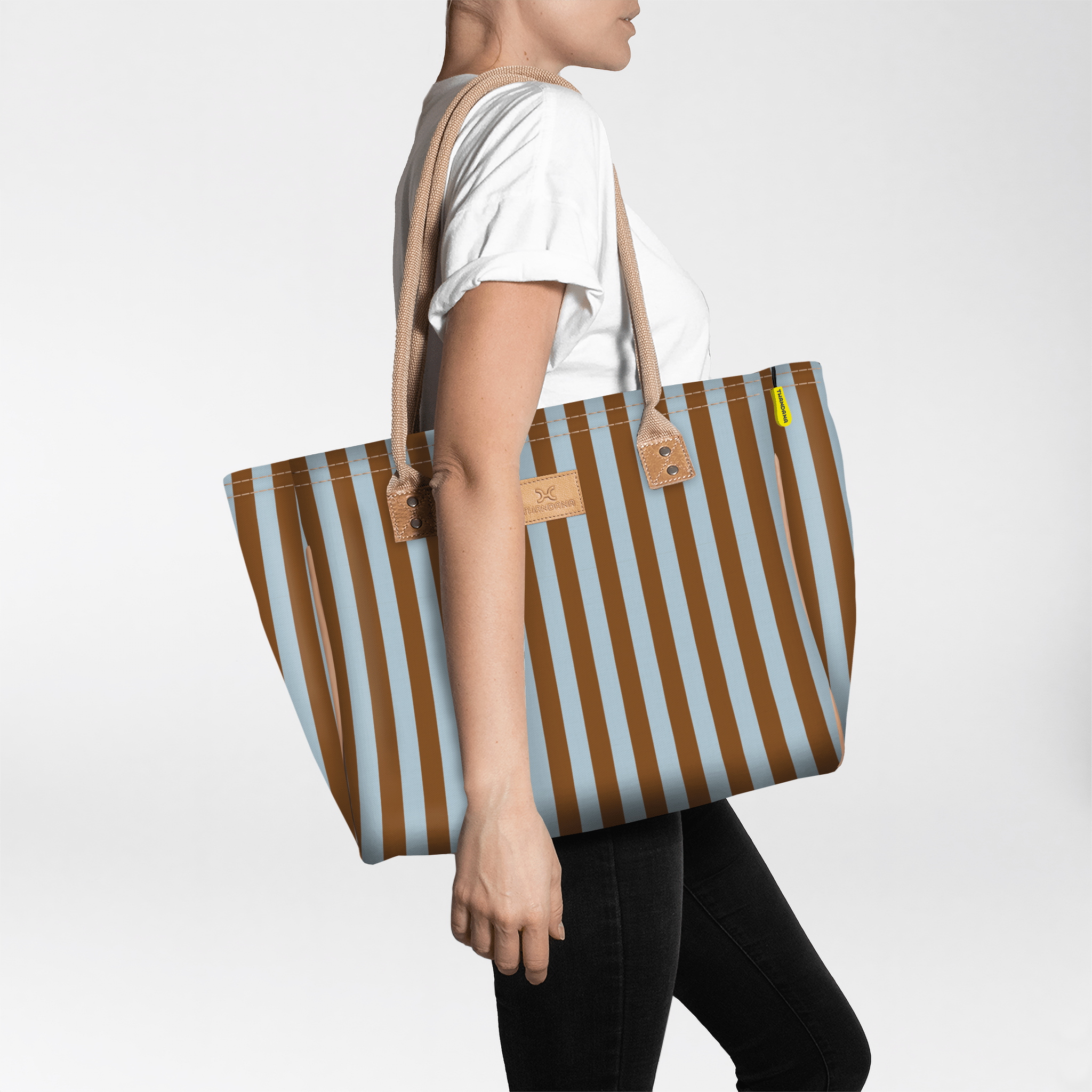 Thandana Laminated Fabric Medium Beach Bag - KaryKase