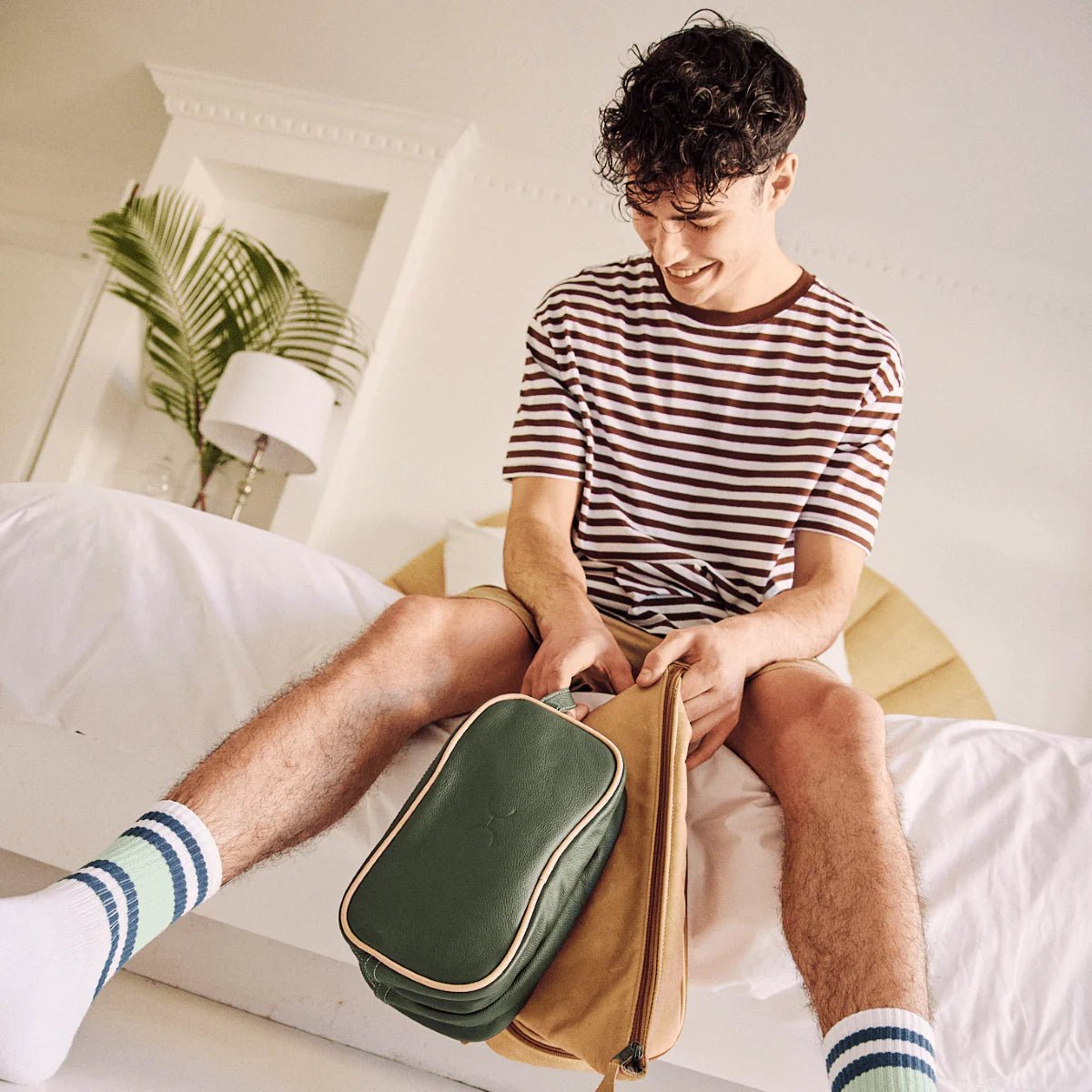 Thandana Mens Double Zip Vanity Leather Case - KaryKase