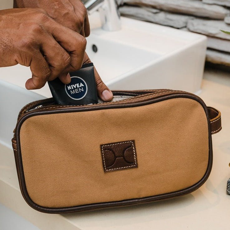 Thandana Mens Double Zip Vanity Wax Canvas Case – KaryKase