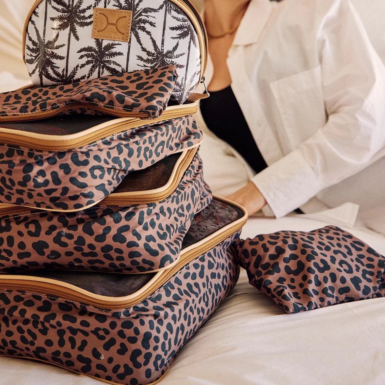 Thandana Travel Luggage Organizer Pods - 6 Piece Set | Cheetah Coffee - KaryKase