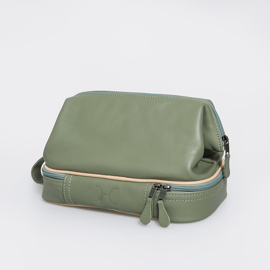 Thandana Unisex Leather Wash Bag - KaryKase