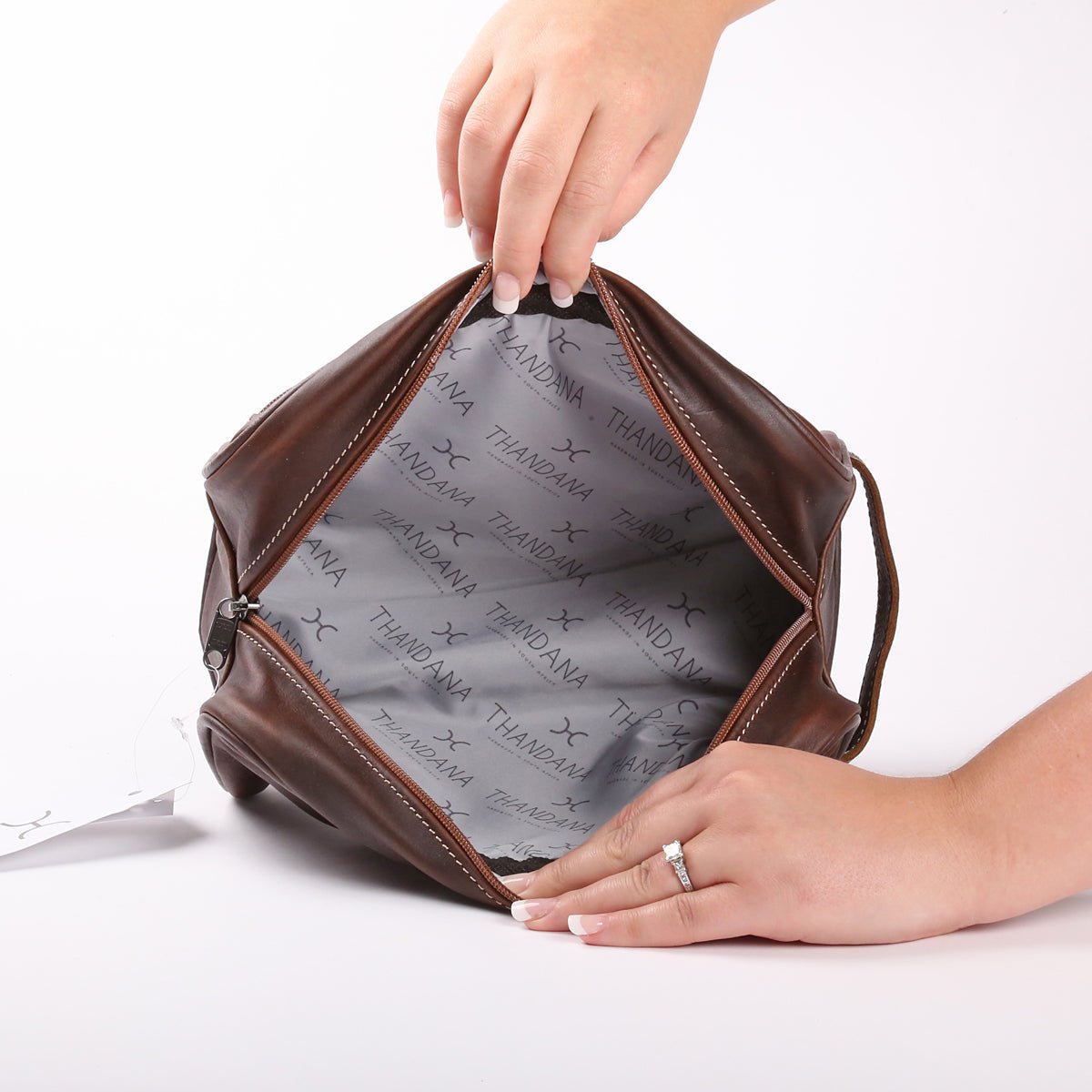 Thandana Womens Single Zip Vanity Leather Case - KaryKase