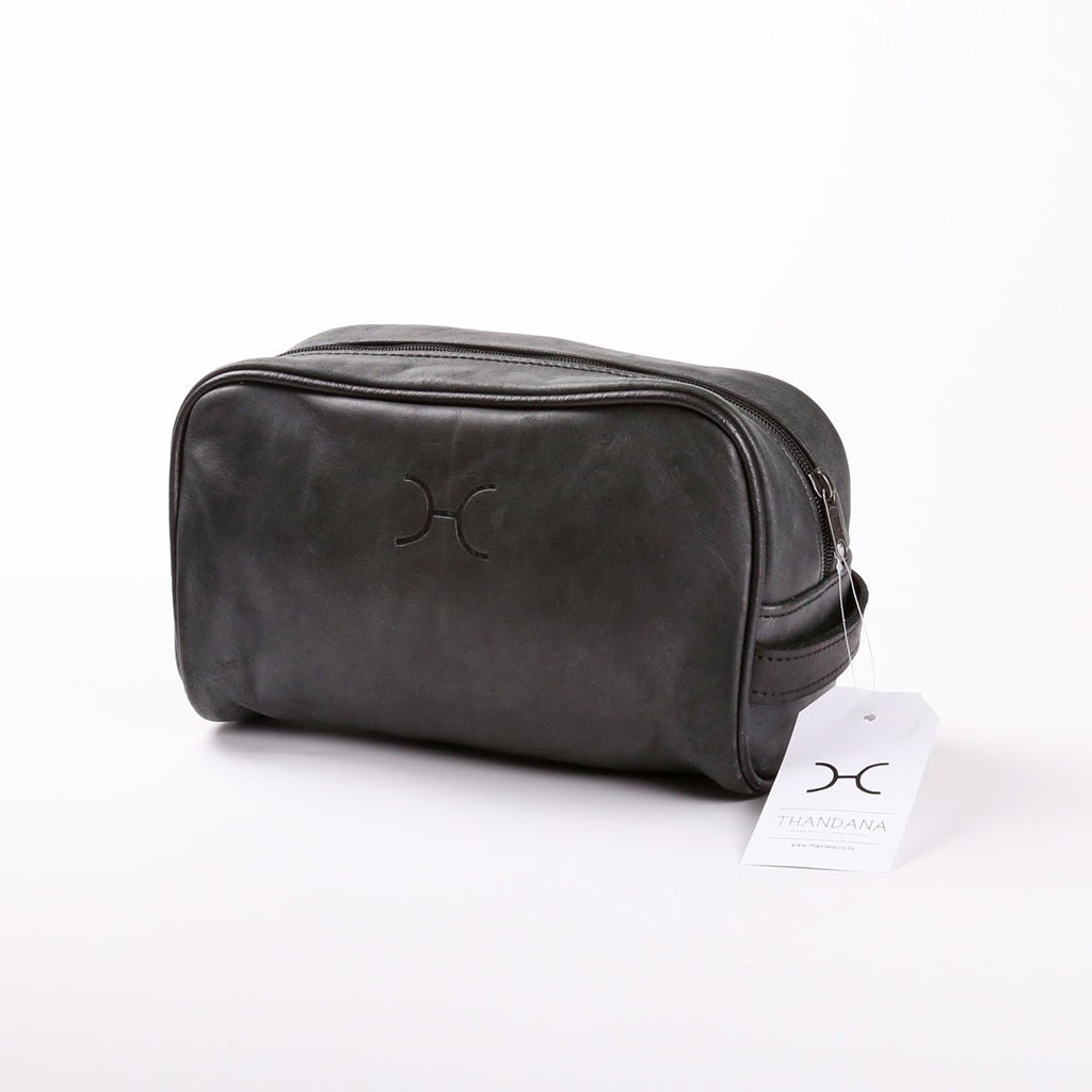 Thandana Womens Single Zip Vanity Leather Case - KaryKase