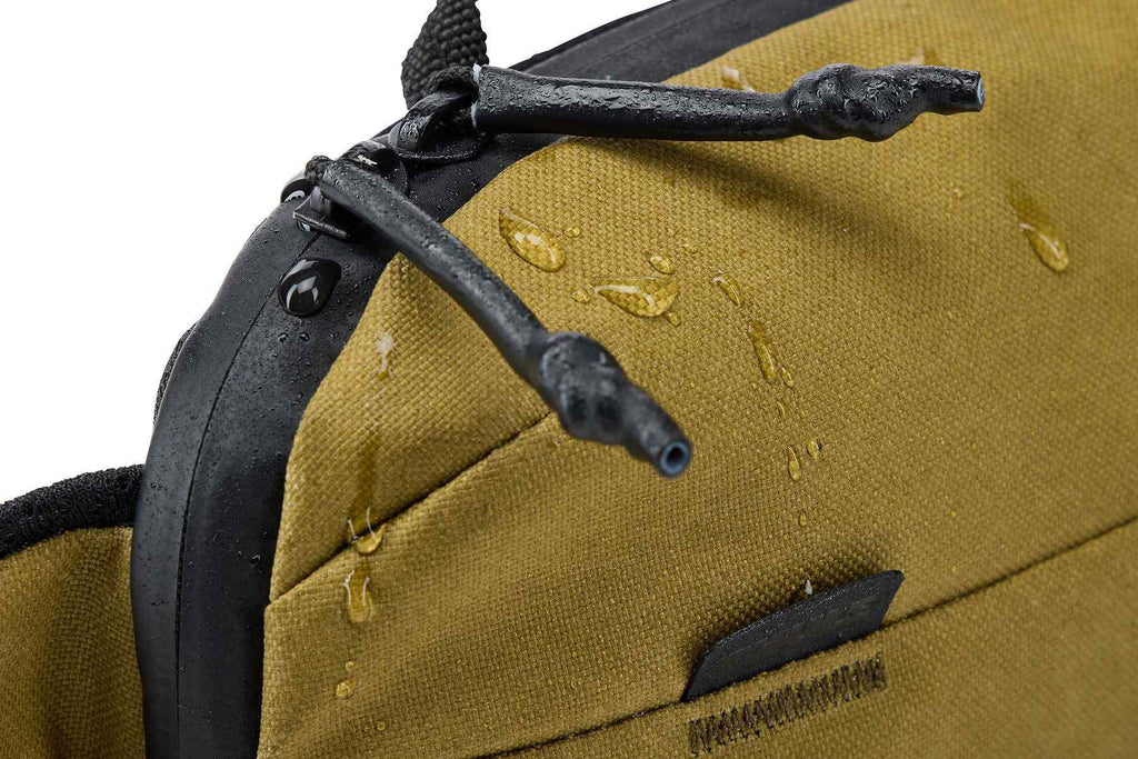 Thule Aion Sling Bag | Nutria - KaryKase