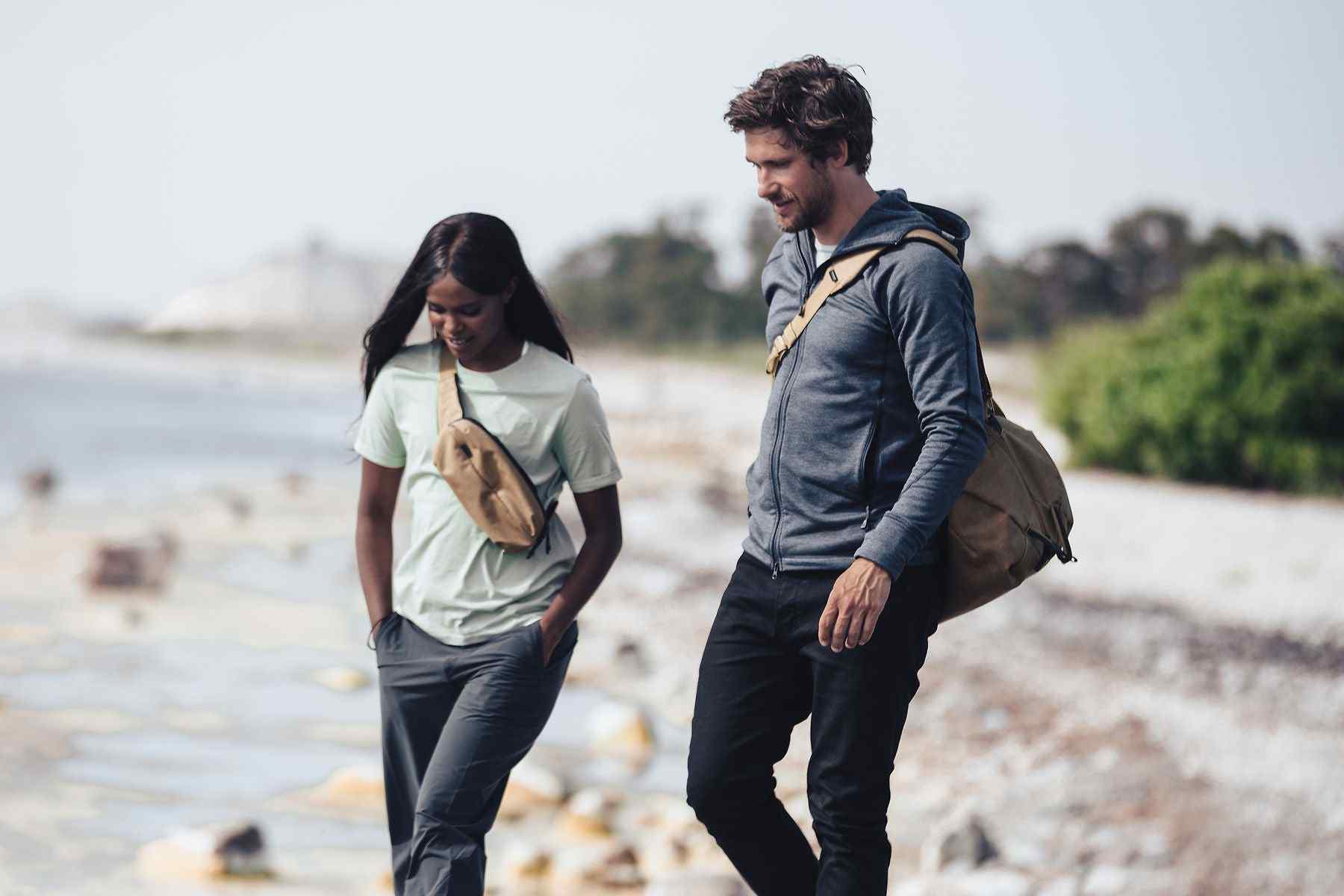 Thule Aion Sling Bag | Nutria - KaryKase