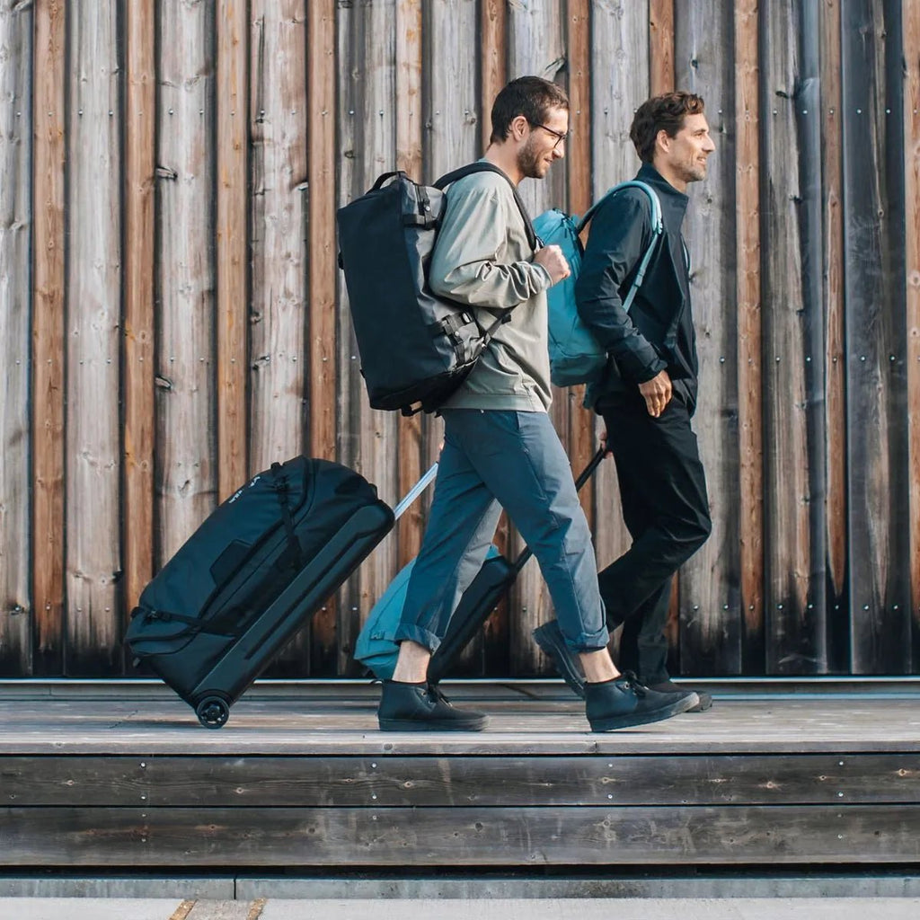 Thule Chasm Wheeled Duffel 110L - KaryKase