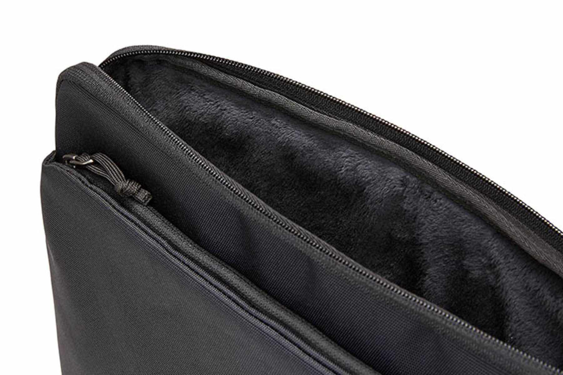 Thule Subterra MacBook® Sleeve 13" | Black - KaryKase