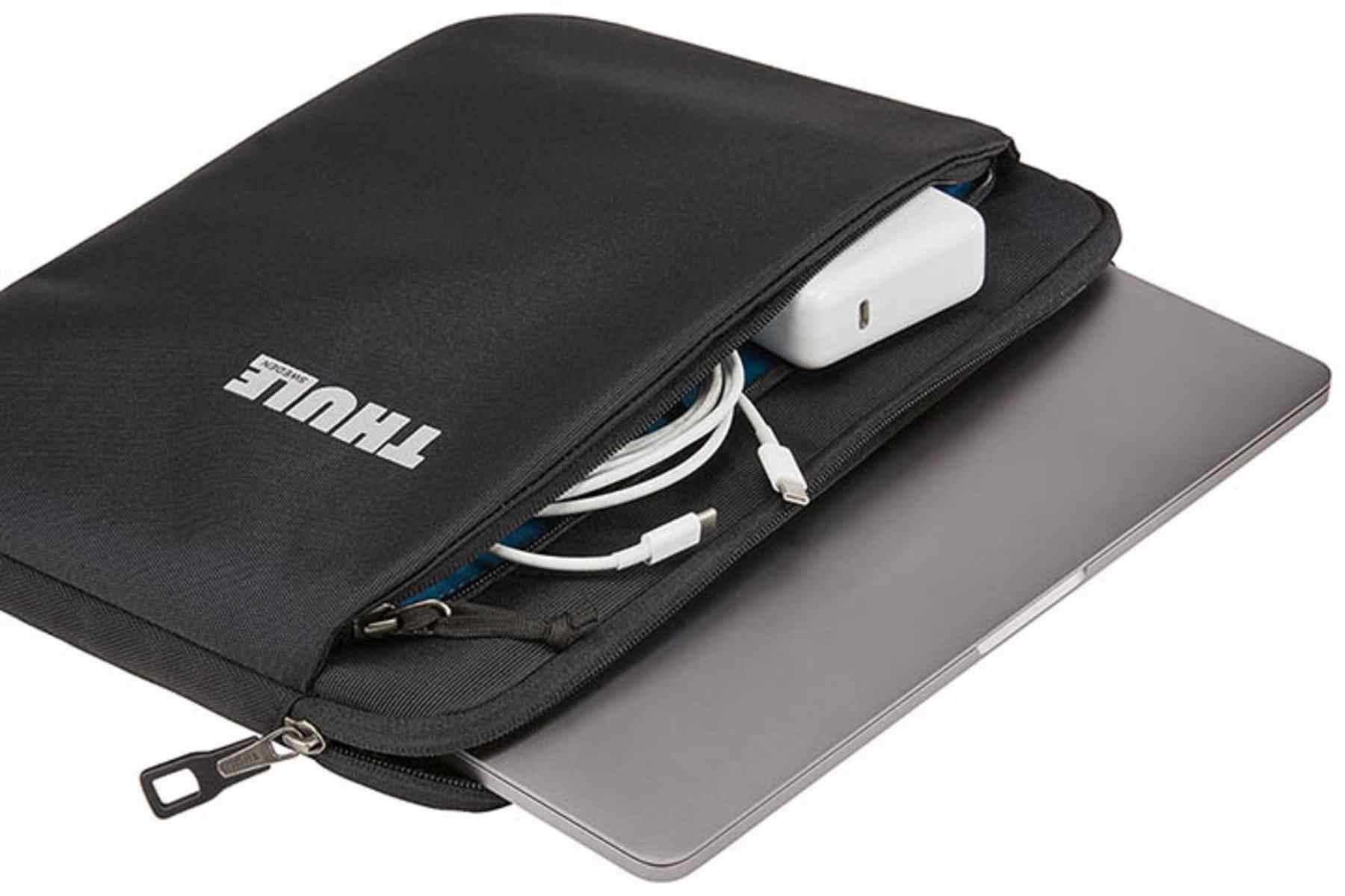 Thule Subterra MacBook® Sleeve 13" | Black - KaryKase