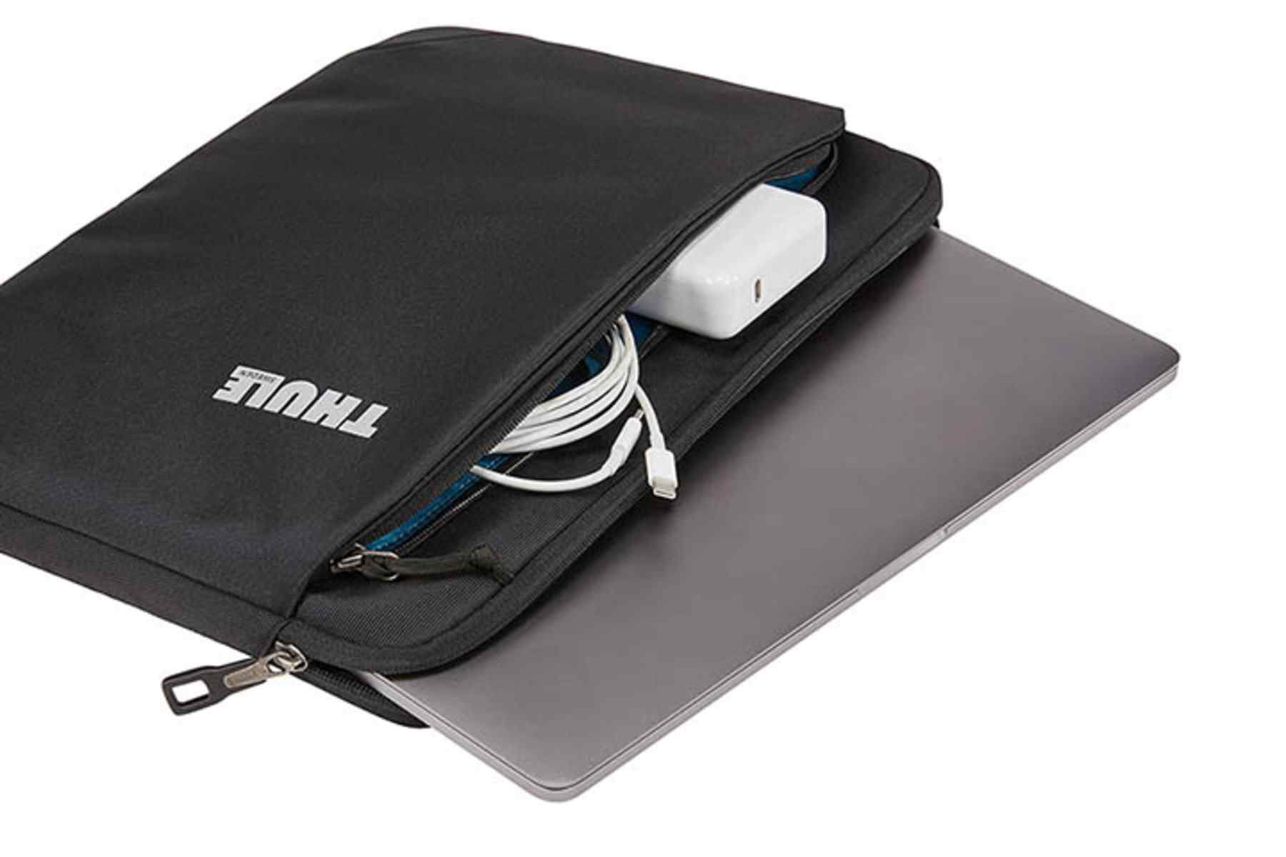 Thule Subterra MacBook® Sleeve 15" | Black - KaryKase