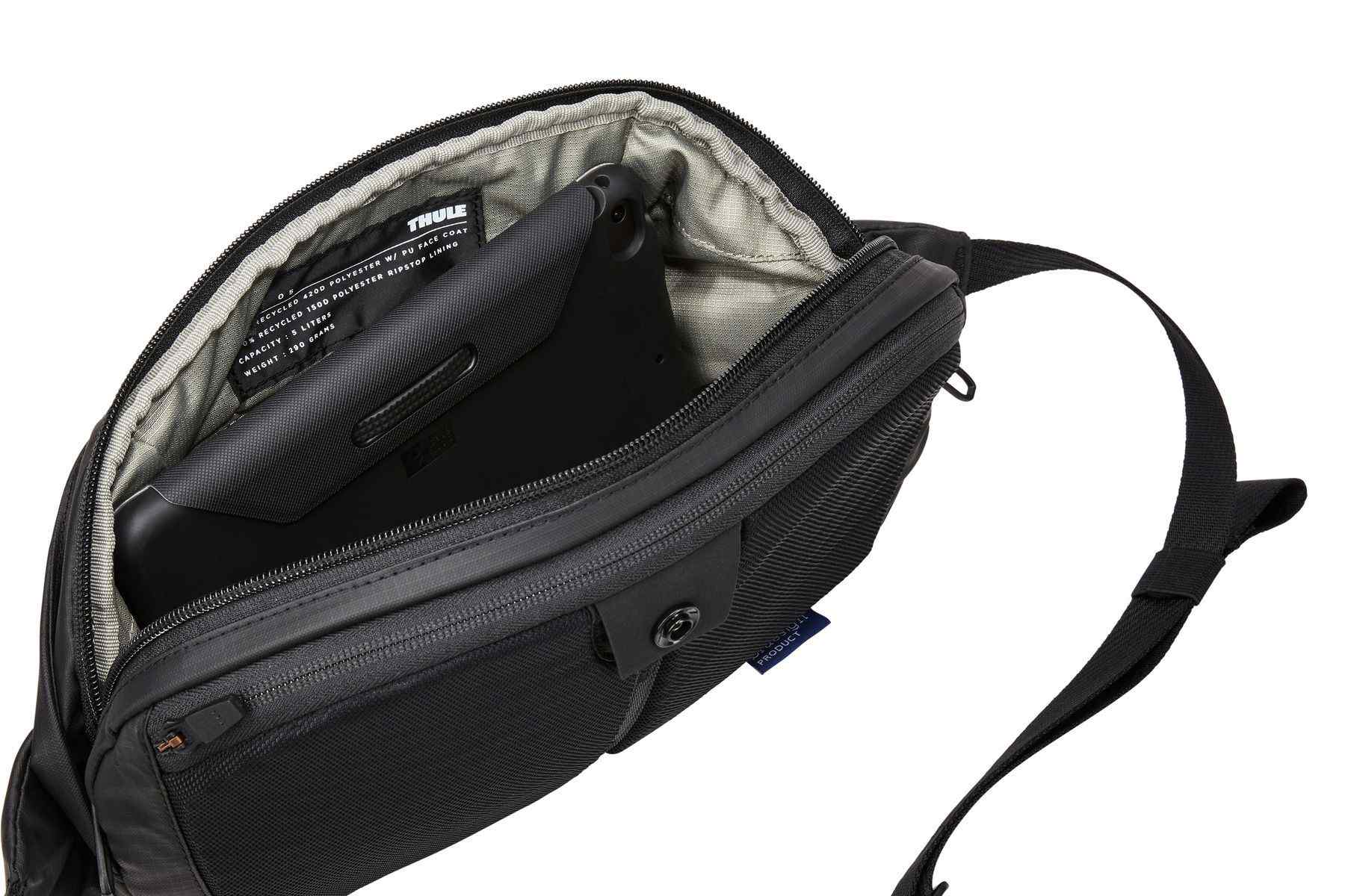 Thule Tact Waistpack 5L | Black - KaryKase