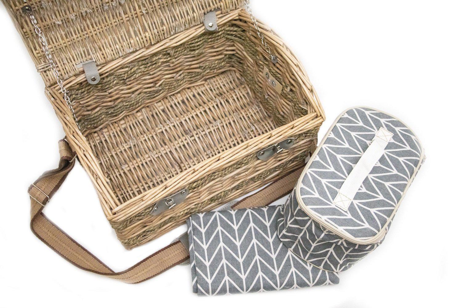 Yuppie Gift Baskets Classic Picnic Basket - KaryKase