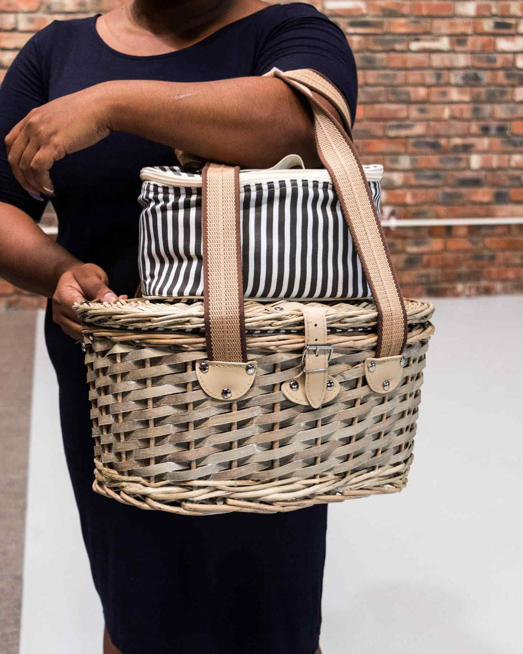 Yuppie Gift Baskets Ivory Picnic Basket - KaryKase