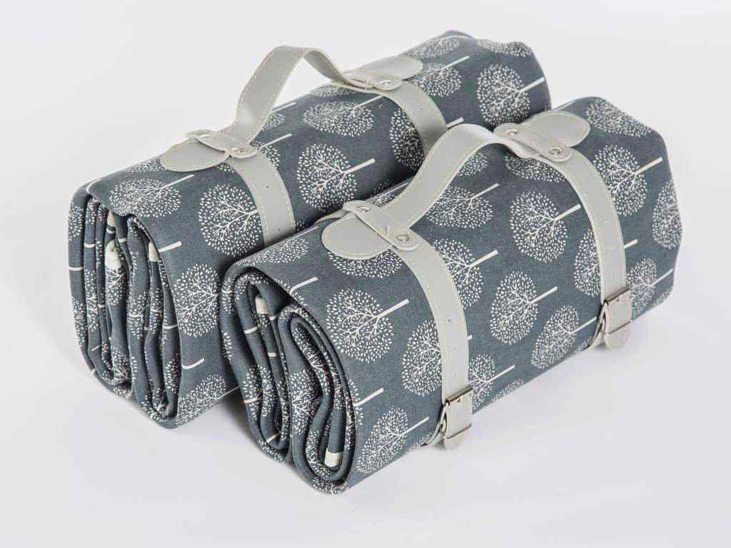 Yuppie Gift Baskets Picnic/Beach Rug Medium | Arbor - KaryKase