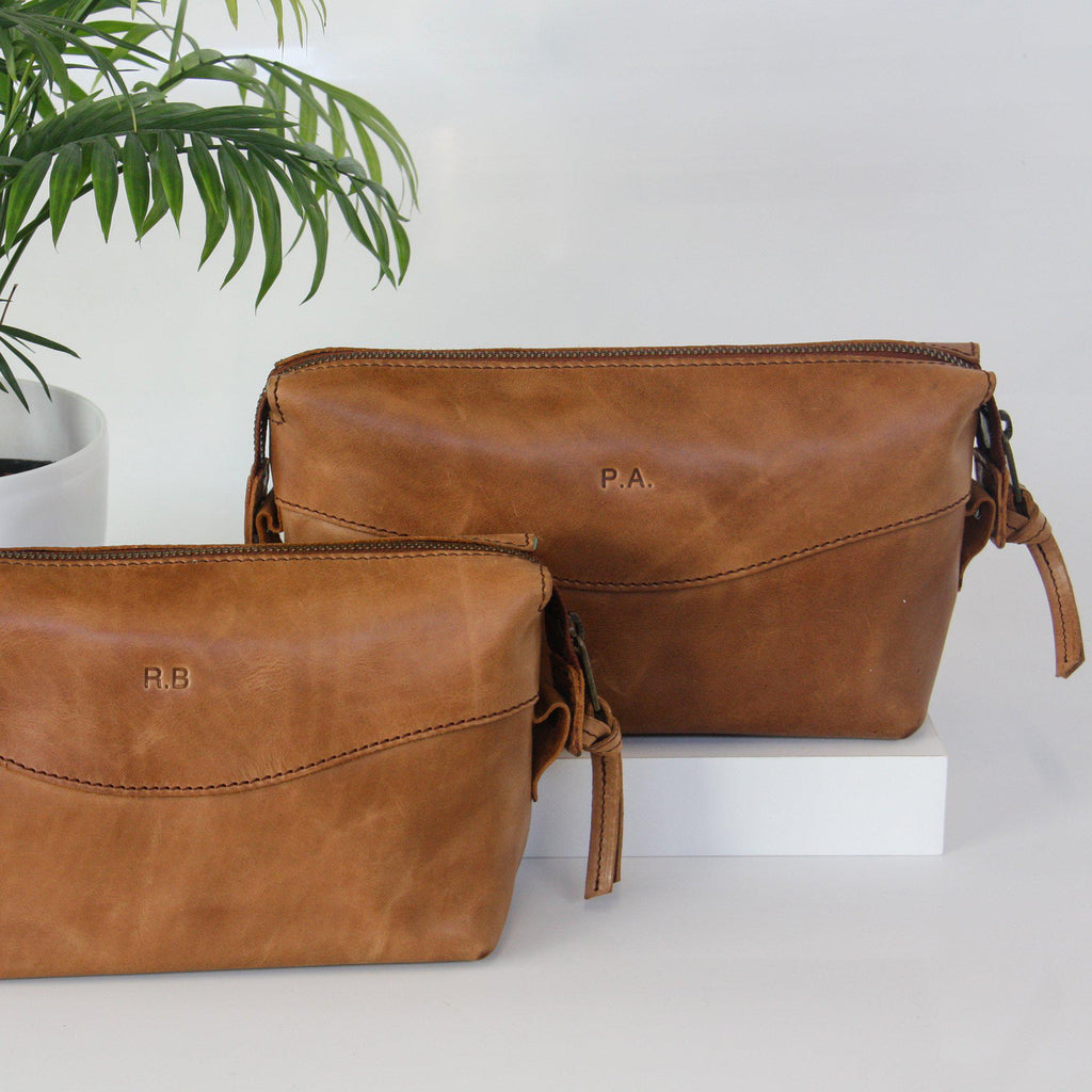 Zemp Bravo Toiletry Bag | Chestnut - KaryKase