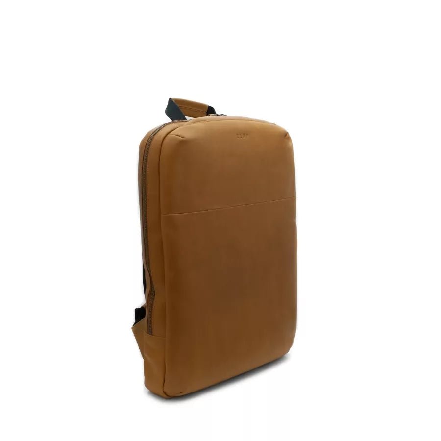 Zemp Charles Leather Backpack (L) | Waxy Caramel - KaryKase