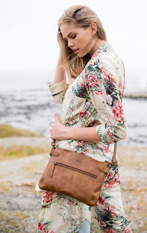 Zemp Ibiza Cross Body Bag | Waxy Tan - KaryKase