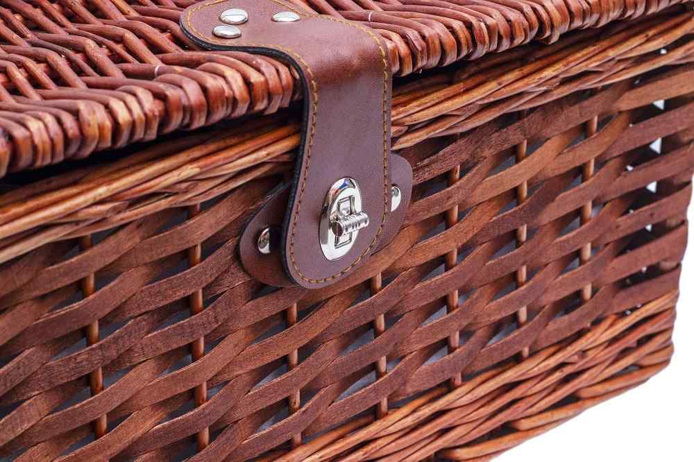 Yuppie Gift Baskets Blossom Picnic Basket (4 Persons) - KaryKase